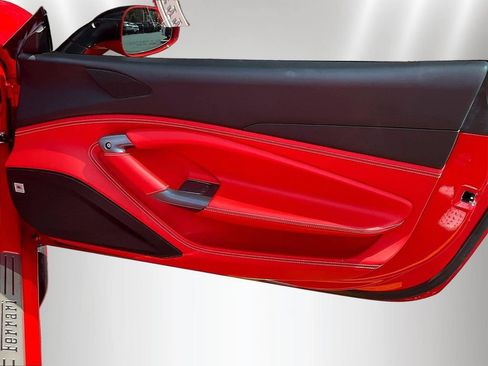 Used 2022 Ferrari F8 Tributo RWD image 23