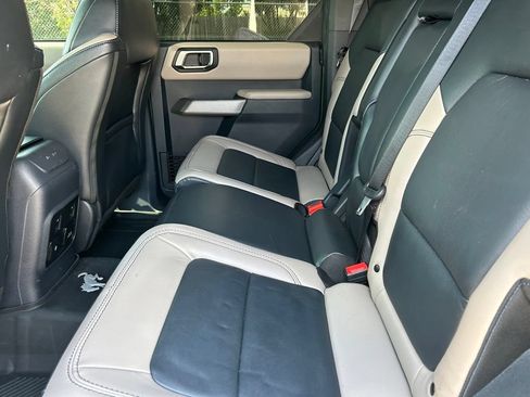 Used 2022 Ford Bronco Wildtrak AWD/4WD image 17