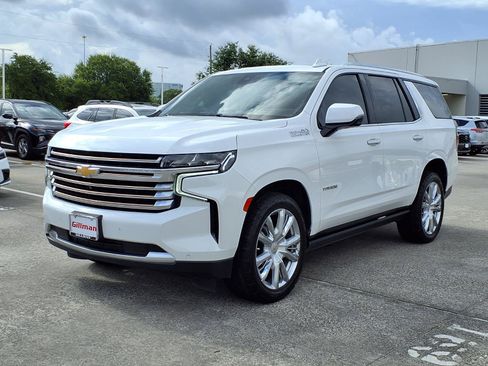 Used 2021 Chevrolet Tahoe High Country w/ Premium Package RWD image 22