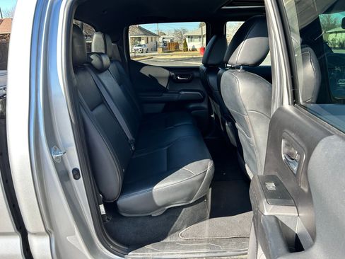 Certified 2023 Toyota Tacoma TRD Sport w/ TRD Premium Sport Package image 26