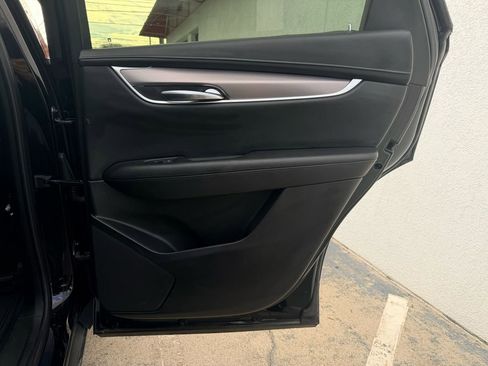 Used 2018 Cadillac XT5 Luxury w/ Driver Awareness Package image 26