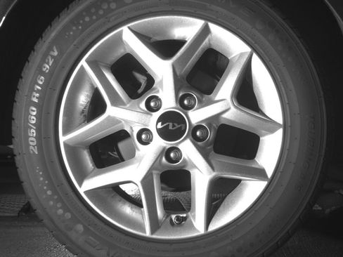 Used 2025 Kia Soul LX w/ LX Technology Package image 15