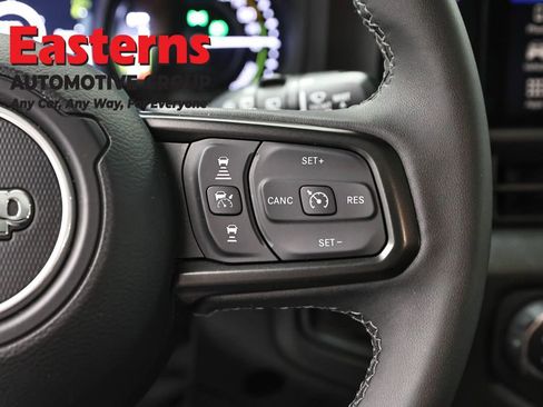 Used 2025 Jeep Wrangler Unlimited Sport S 4xe AWD/4WD image 16