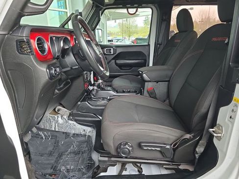 Used 2019 Jeep Wrangler Rubicon w/ Cold Weather Group image 19