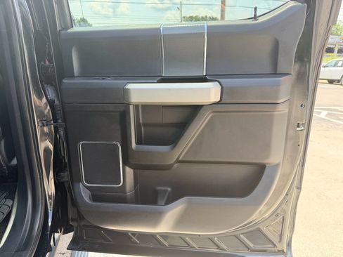 Used 2018 Ford F150 Lariat w/ Equipment Group 502A Luxury AWD/4WD image 25