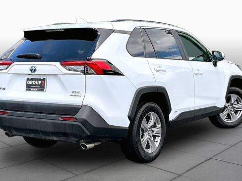 Used 2023 Toyota RAV4 XLE AWD/4WD image 13