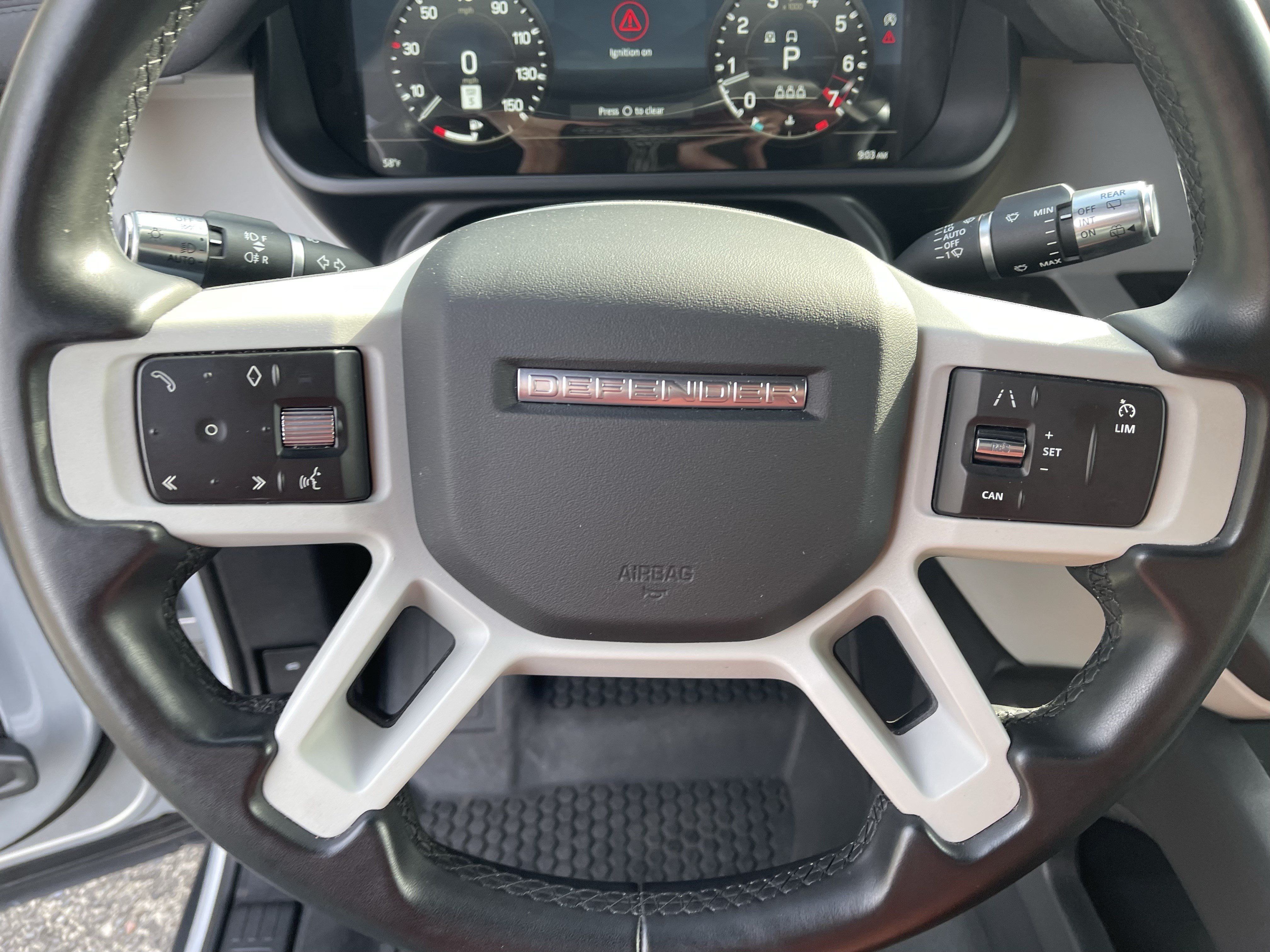 Used 2022 Land Rover Defender 110 SE AWD/4WD image 19