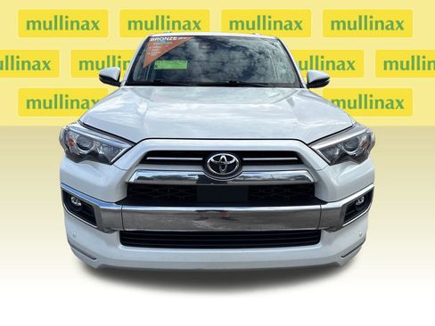 Used 2021 Toyota 4Runner Limited image 9