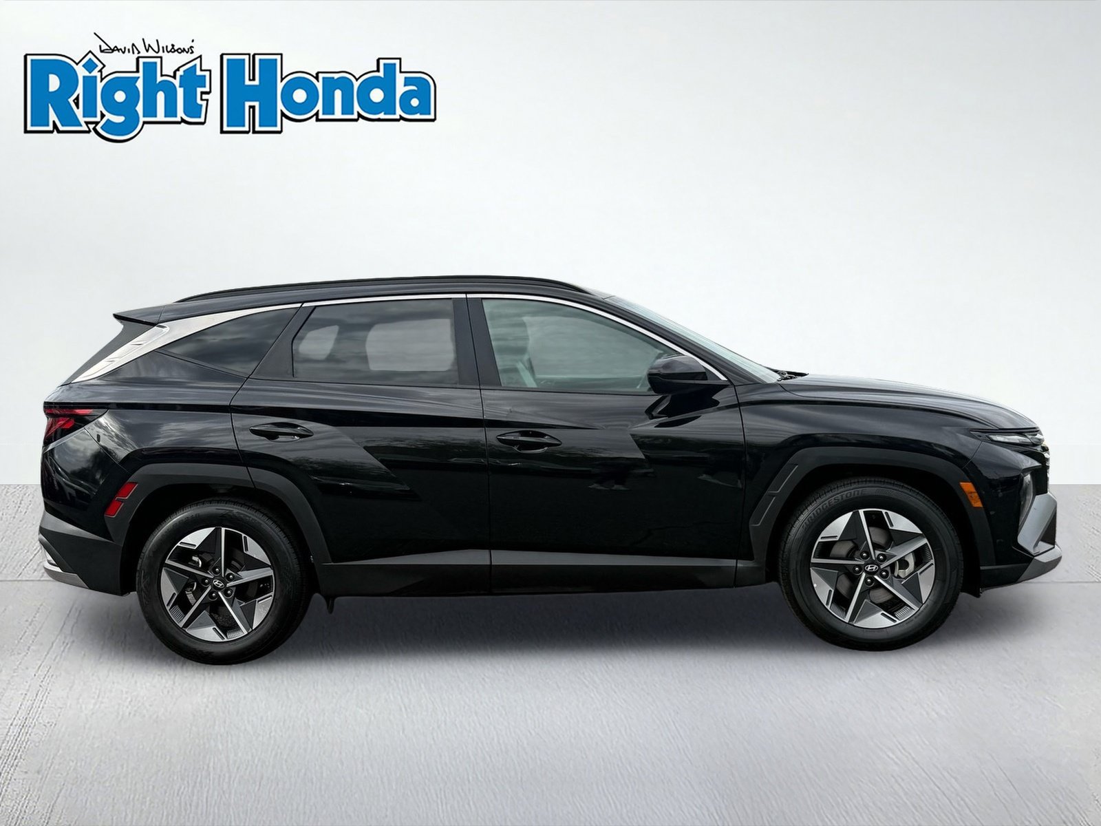 Used 2025 Hyundai Tucson SEL FWD image 9