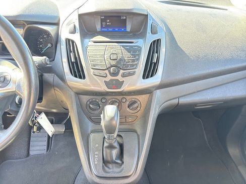 Used 2017 Ford Transit Connect XLT image 22