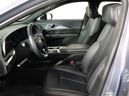 Used 2024 Cadillac Lyriq Tech AWD/4WD image 14
