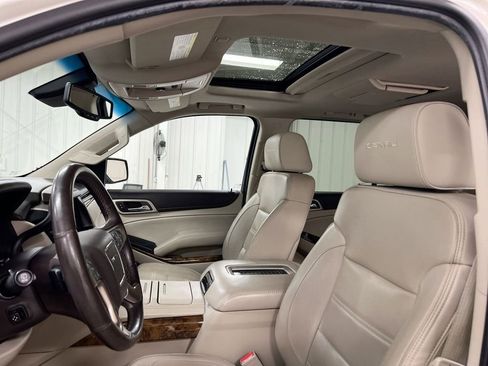 Used 2015 GMC Yukon XL Denali w/ Open Road Package image 20