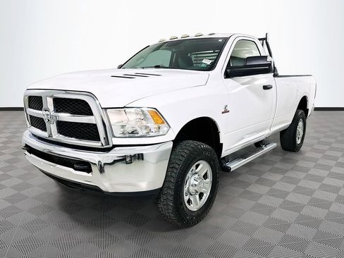 Used 2016 RAM 3500 Tradesman w/ Chrome Appearance Group AWD/4WD image 3