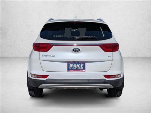 Used 2019 Kia Sportage EX w/ EX Sport Appearance Package image 7