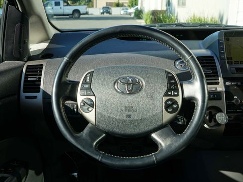 Used 2007 Toyota Prius Touring image 39