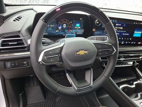 New 2026 Chevrolet Traverse High Country w/ LPO, Floor Liner Package image 15