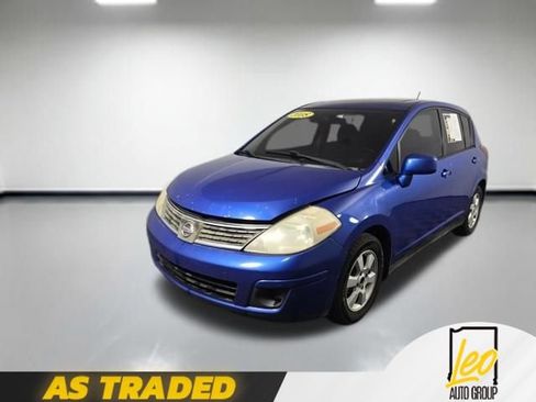 Used 2008 Nissan Versa Hatchback w/ Convenience Pkg FWD image 1