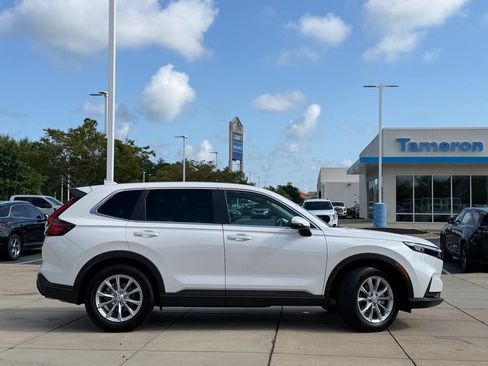 Used 2025 Honda CR-V EX-L image 4