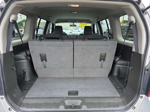 Used 2010 Nissan Pathfinder S AWD/4WD image 8