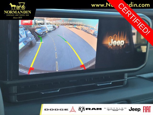 Certified 2025 Jeep Wrangler Unlimited Rubicon AWD/4WD image 10