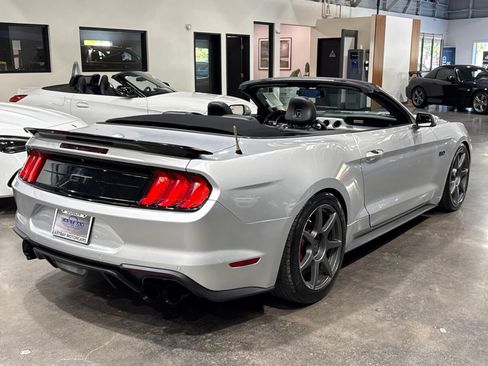 Used 2019 Ford Mustang GT Premium RWD image 40