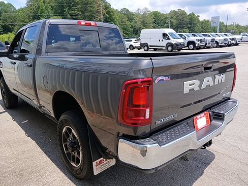 New 2026 RAM 2500 Laramie AWD/4WD image 8