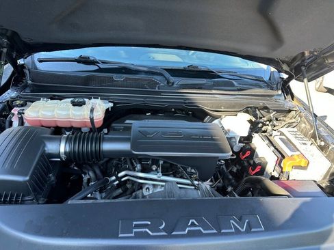 Used 2019 RAM 1500 Big Horn image 30