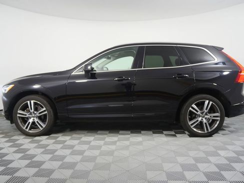 Used 2021 Volvo XC60 T5 Momentum image 6