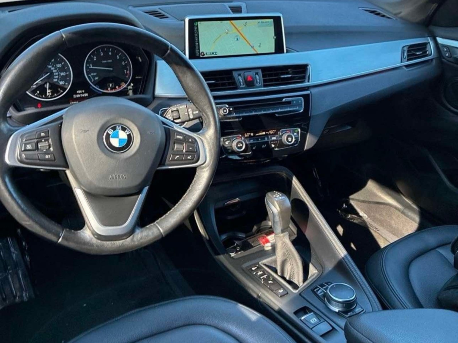Used 2017 BMW X1 xDrive28i AWD/4WD image 3