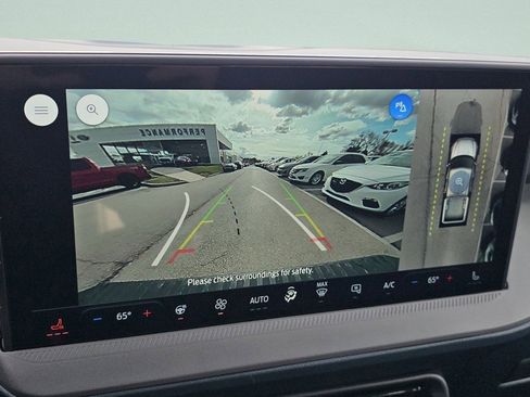 New 2025 Ford Maverick Lariat w/ Black Appearance Package image 10