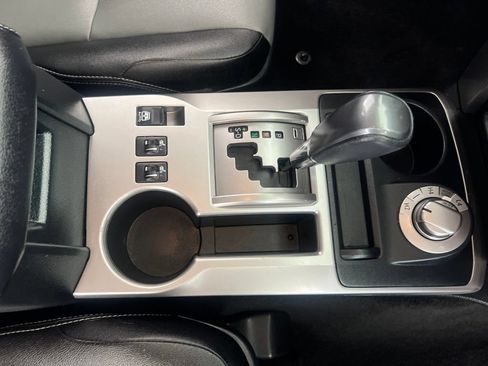 Used 2018 Toyota 4Runner SR5 Premium AWD/4WD image 22