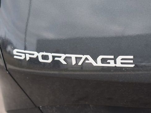 Used 2023 Kia Sportage X-Line w/ X-Line Premium Package image 12