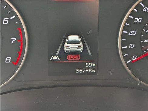 Used 2022 Kia Stinger GT1 RWD image 11