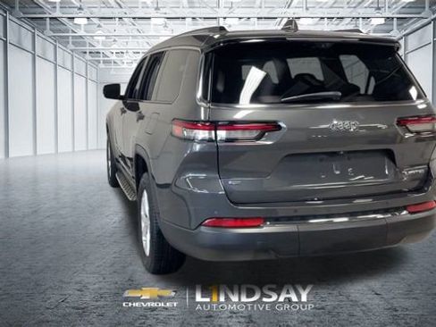 Used 2022 Jeep Grand Cherokee L Limited w/ Luxury Tech Group II image 8