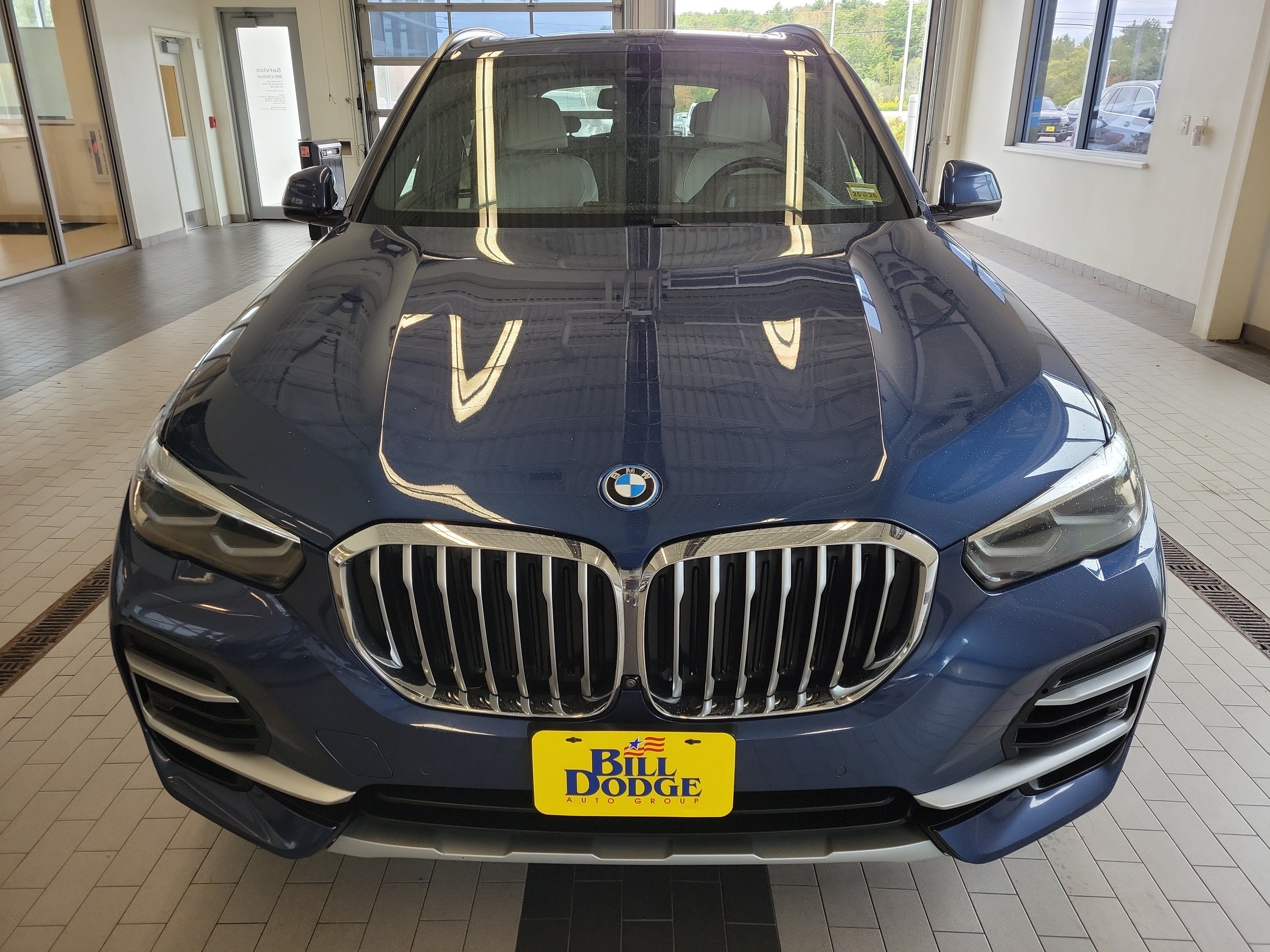 Used 2022 BMW X5 xDrive45e w/ Luxury Seating Package AWD/4WD image 2