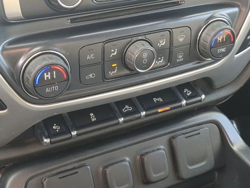 Used 2016 GMC Sierra 3500 SLE image 19