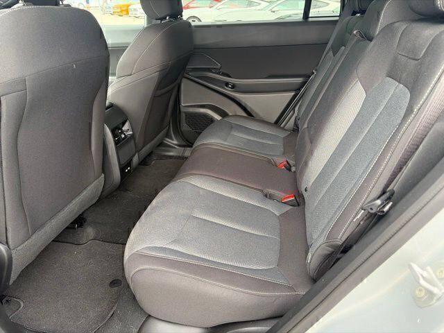 Used 2026 Jeep Cherokee Laredo AWD/4WD image 10