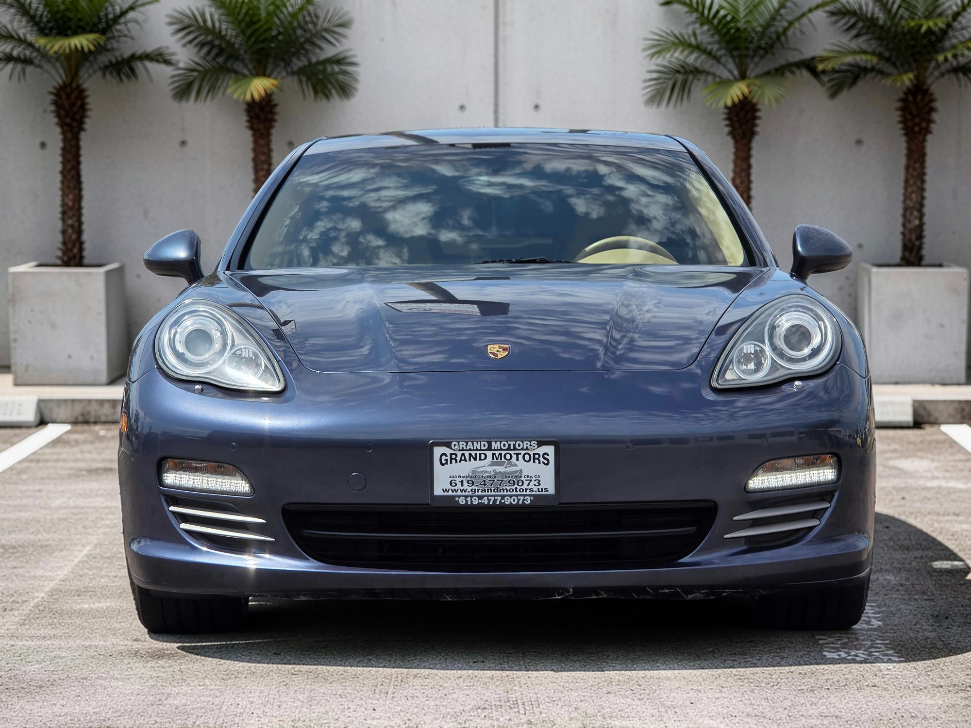 Used 2012 Porsche Panamera 4 w/ Premium Pkg Plus AWD/4WD image 3