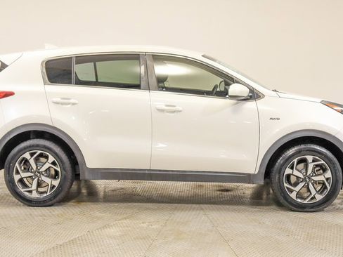 Used 2021 Kia Sportage LX image 12