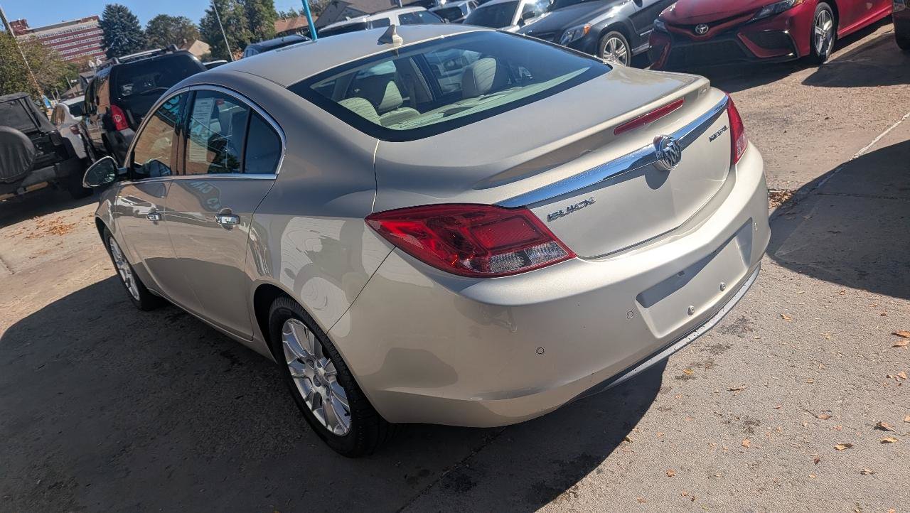 Used 2013 Buick Regal Premium FWD image 7