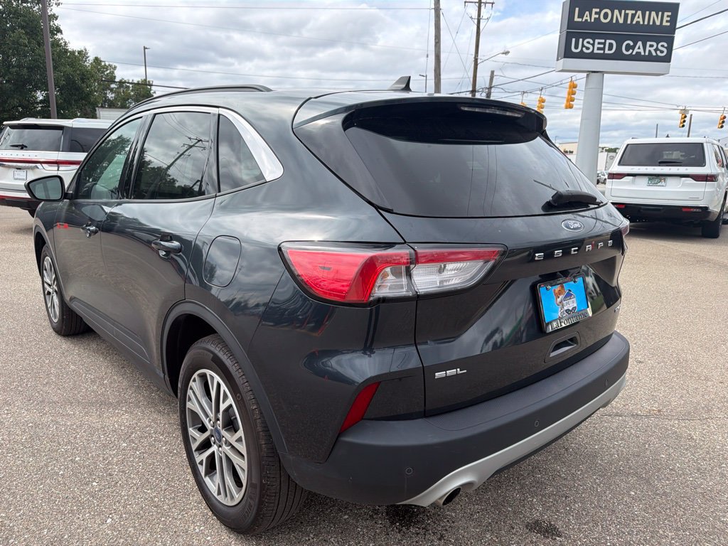 Used 2022 Ford Escape SEL w/ Technology Package AWD/4WD image 8