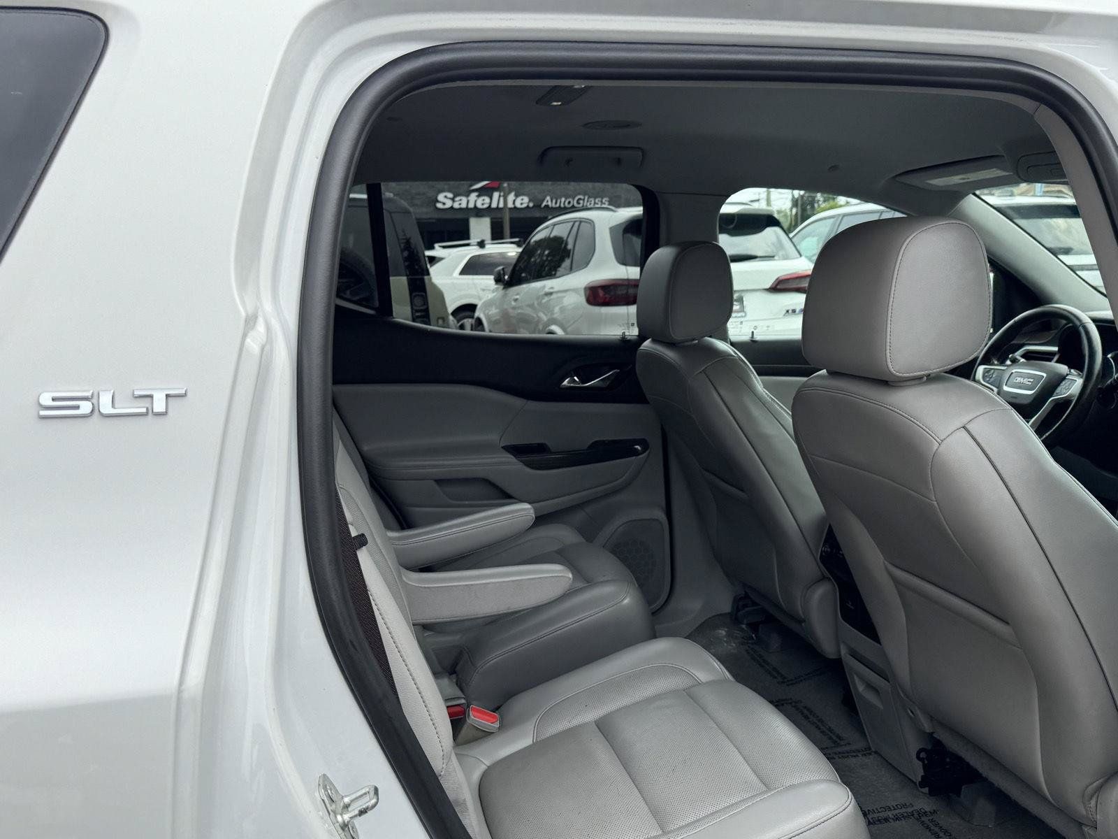Used 2019 GMC Acadia SLT FWD image 35