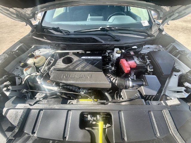 Used 2025 Nissan Rogue SV AWD/4WD image 29