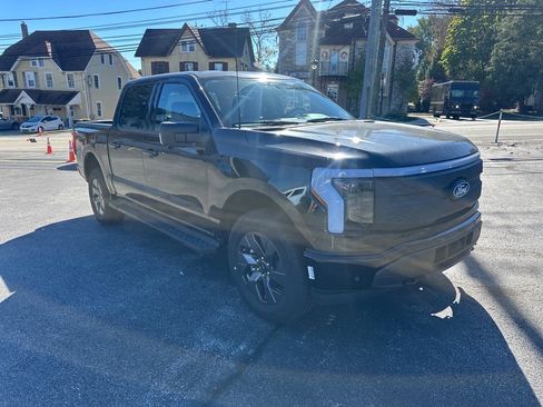 New 2025 Ford F150 Lightning Flash image 3