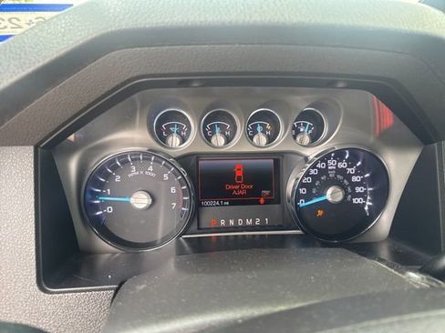 Used 2016 Ford F250 Lariat w/ Lariat Ultimate Package image 9