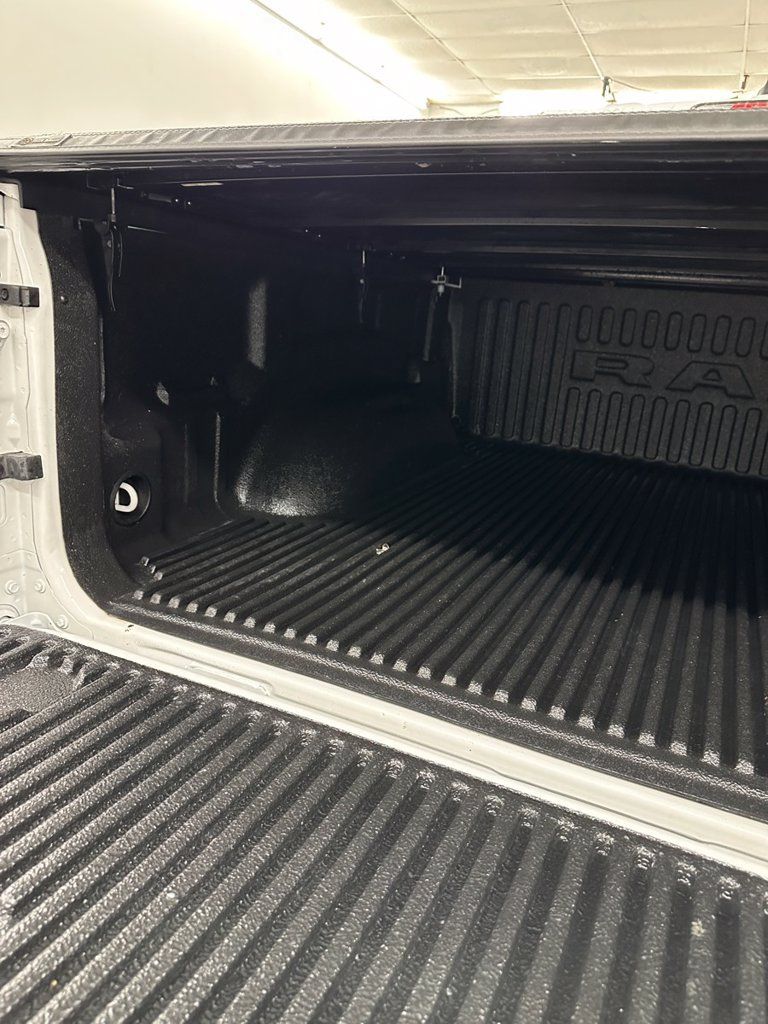 Used 2024 RAM 1500 Big Horn AWD/4WD image 29