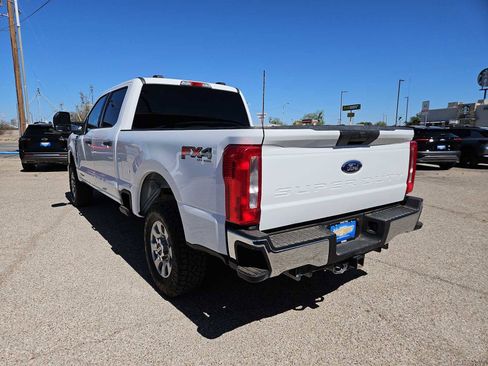 Used 2024 Ford F250 XLT w/ FX4 Off-Road Package AWD/4WD image 6