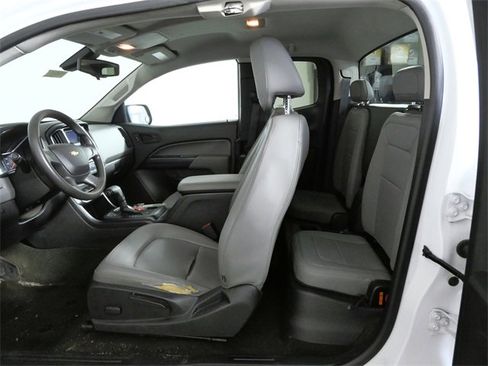 Used 2015 Chevrolet Colorado W/T image 14