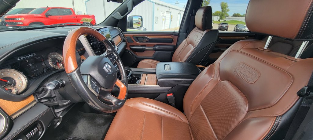 Used 2021 RAM 1500 Limited AWD/4WD image 11