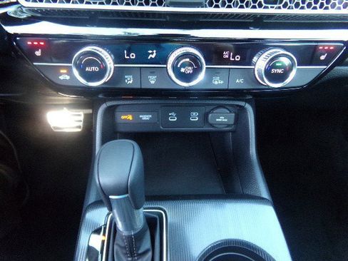 New 2025 Honda Civic FWD Hybrid Sedan image 27